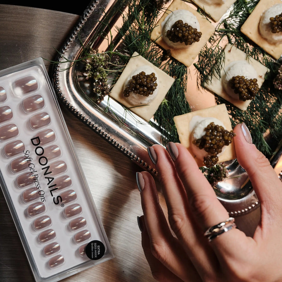 DOONAILS press-on nails from the Wine & Dine collection